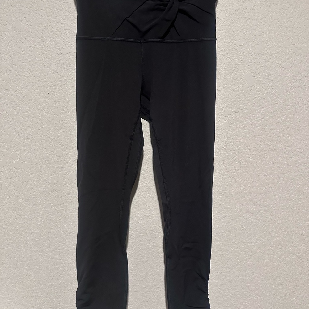 Lululemon Athletica Black align Leggings with cute waist band